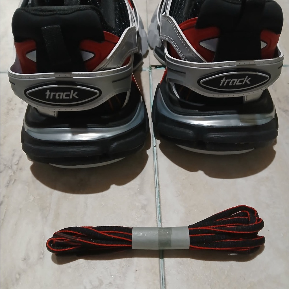 Black and Red Track Sneakers with Extra Laces